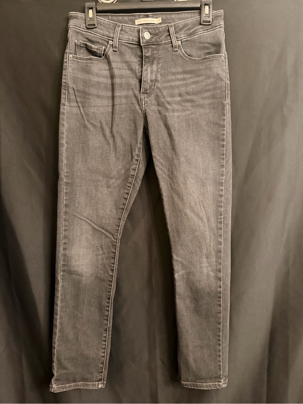 Levi’s Classic Mid Rise Skinny Grey Jeans Size 8